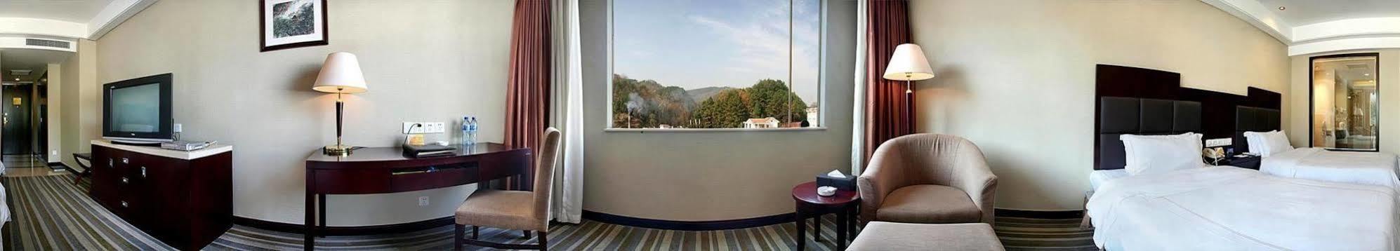 Phoenix Grand Hotel Fenghuang Zewnętrze zdjęcie