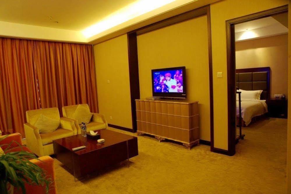 Phoenix Grand Hotel Fenghuang Zewnętrze zdjęcie