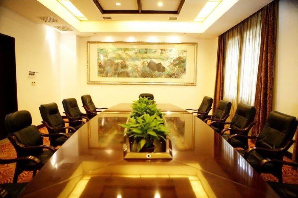 Phoenix Grand Hotel Fenghuang Zewnętrze zdjęcie