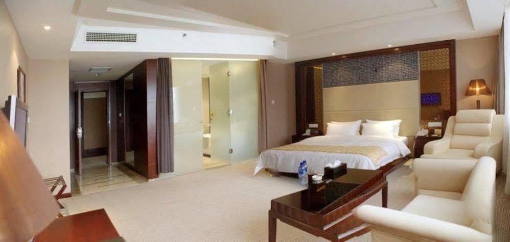Phoenix Grand Hotel Fenghuang Zewnętrze zdjęcie